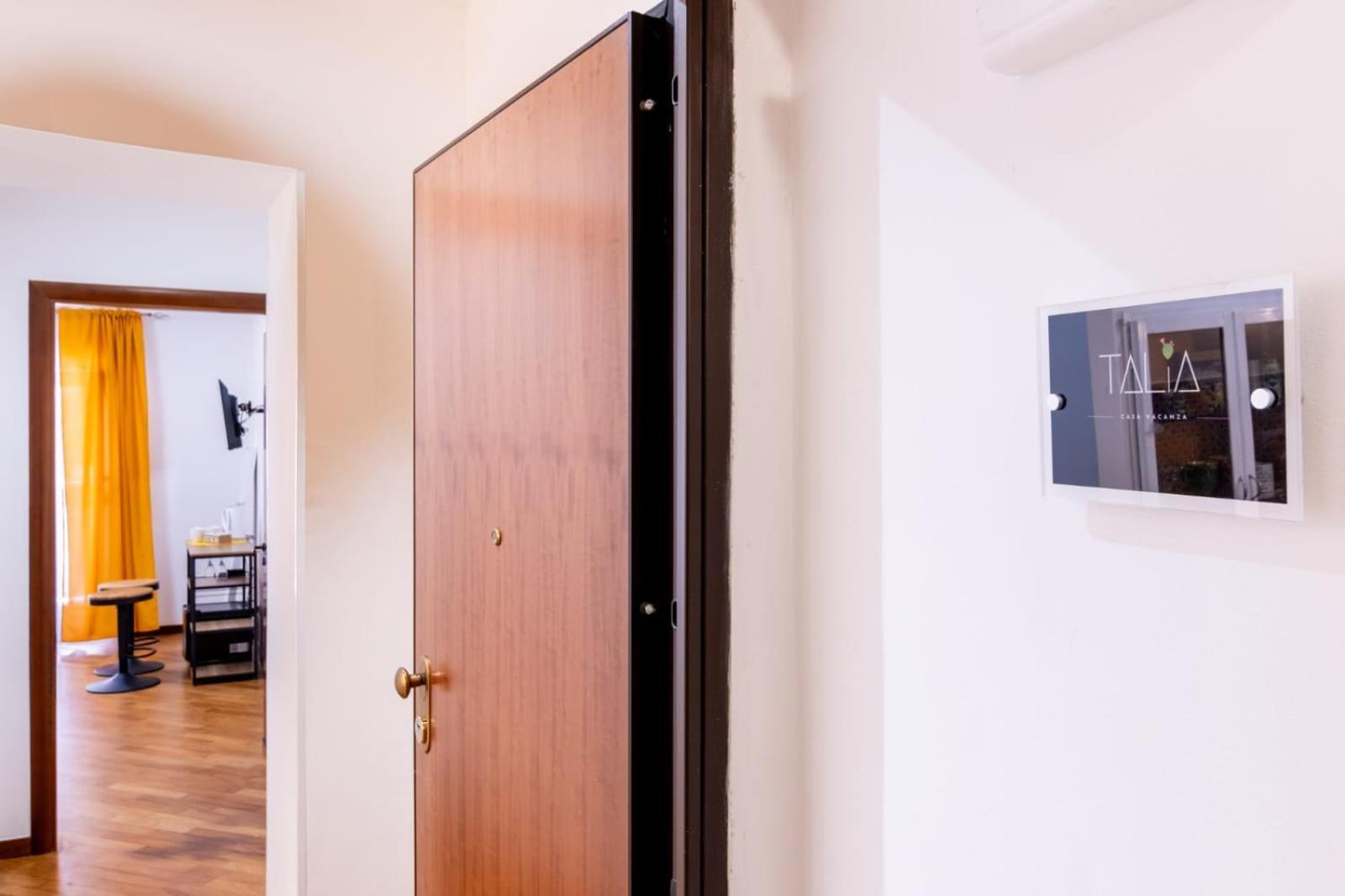 Talia - Central And Elegant Suites In The Heart Of Palermo Exterior foto